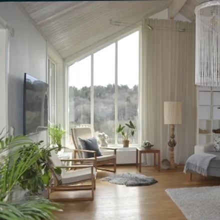 Rent this 3 bed house on Höjdvägen 4 in 435 35 Mölnlycke, Sweden