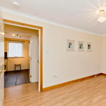 Image 4 - 1 Dryden Gait, City of Edinburgh, EH7 4QR, United Kingdom - Apartment for sale