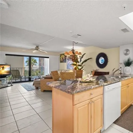 Image 3 - Sandy Shores Condominiums, 12924 Gulf Lane, Mitchell Beach, Madeira Beach, FL 33708, USA - Condo for sale