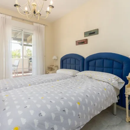 Rent this 4 bed apartment on Edificio Toledo in Calle San Pedro Alcántara, 29601 Marbella