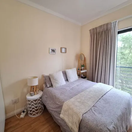 Image 1 - Engen, Carl Cronje Drive, Cape Town Ward 70, Bellville, 7530, South Africa - Apartment for rent