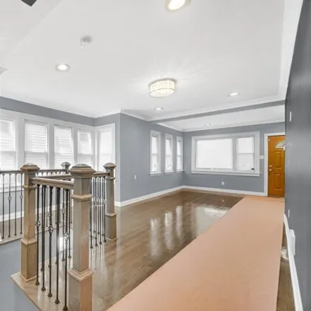 Image 2 - 11355 South Lowe Avenue, Chicago, IL 60628, USA - House for sale