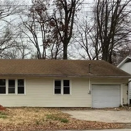 Buy this 3 bed house on 402 East Washington Street in Windsor, MO 65360