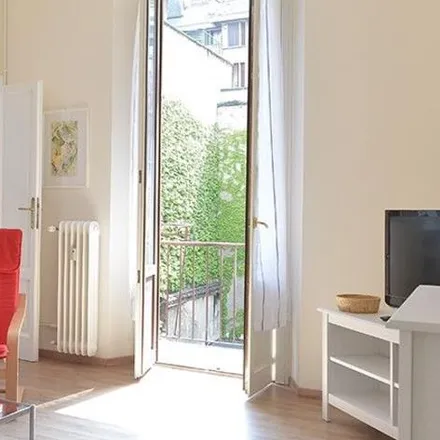 Image 3 - Bright 2-bedroom apartment close to the Università Cattolica del Sacro Cuore  Milan 20123 - Apartment for rent