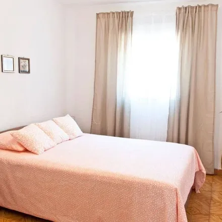 Rent this 2 bed apartment on Carrer d'Aribau in 19, 08913 Badalona