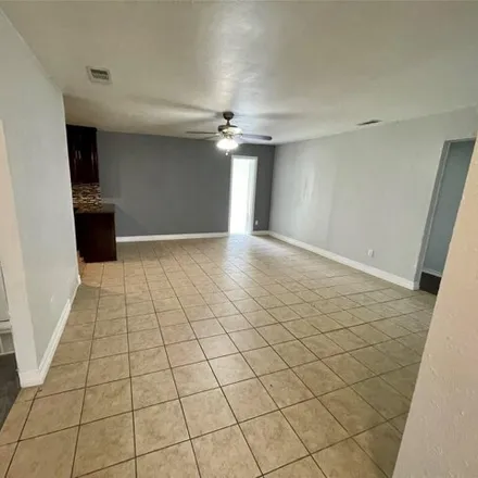 Image 4 - 7309 Harold Walker Drive, Dallas, TX 75241, USA - House for rent