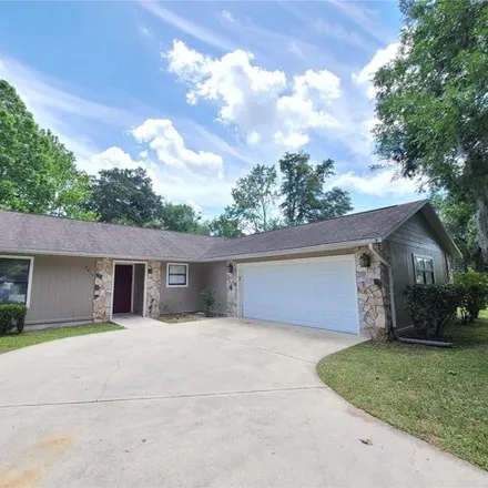 Rent this 3 bed house on 2815 Southwest 34th Avenue in Ocala, FL 34474
