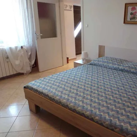 Image 5 - Lanišće, Istria County, Croatia - Apartment for rent