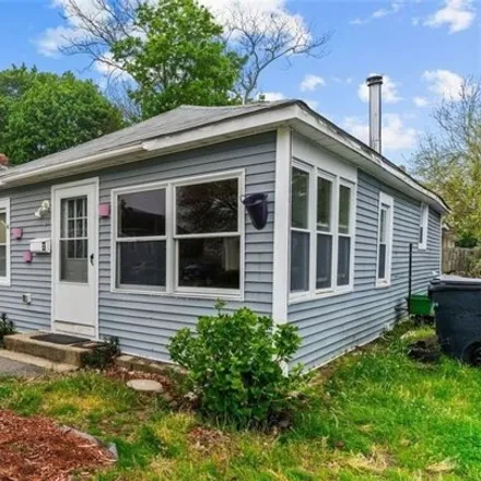 Buy this 2 bed house on 21 Mawney Avenue in Warwick, RI 02889