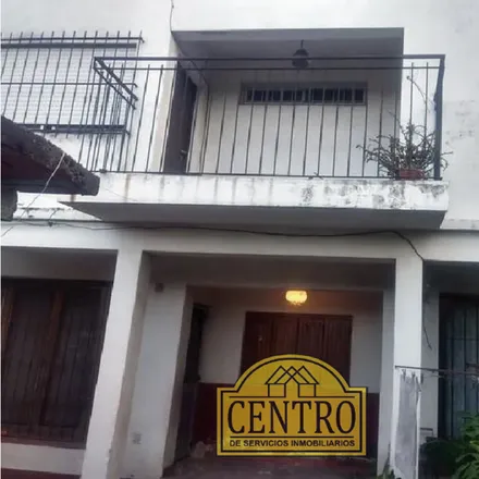 Buy this studio house on Diagonal 75 - Artigas 7500 in Villa Godoy Cruz, José León Suárez