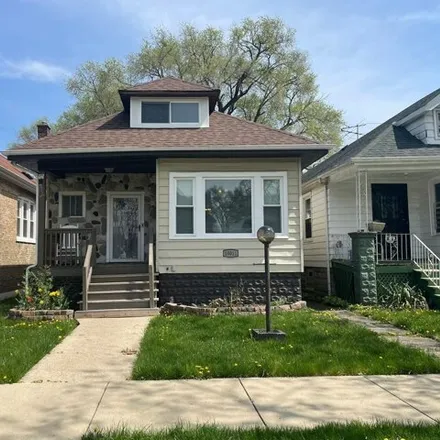 Buy this 3 bed house on 10011 South Perry Avenue in Chicago, IL 60628