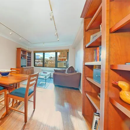 Image 2 - 11 RIVERSIDE DRIVE 15PW in New York - Apartment for sale