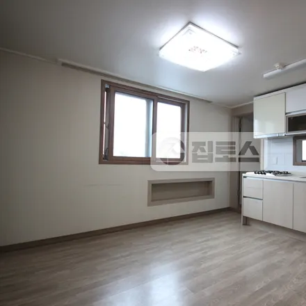Image 6 - 서울특별시 강남구 대치동 954-22 - Apartment for rent