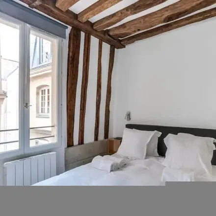 Image 7 - 9 Rue Saint-Sauveur, 75002 Paris, France - Apartment for rent