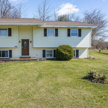 Buy this 4 bed house on 590 Aungust Lane in Frankstown Township, PA 16648