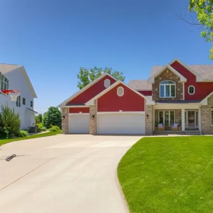Buy this 5 bed house on 30 Inverness Trail in Dakota Dunes, SD 57049