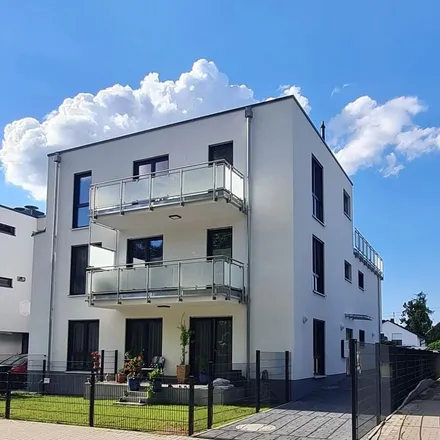 Rent this 3 bed apartment on Oberfeldstraße 2a in 76149 Karlsruhe, Germany