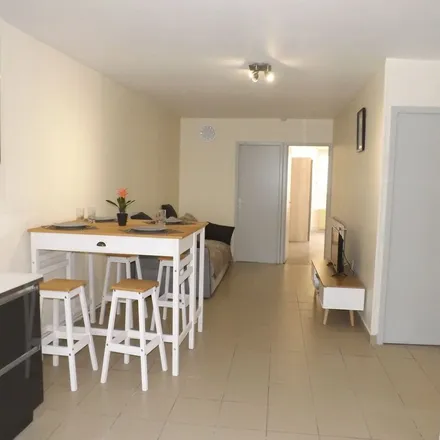 Rent this 4 bed apartment on 7 Boulevard Vauban in 62500 Saint-Omer, France