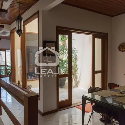 Image 1 - Rua Itamanari, Vila Andrade, São Paulo - SP, 05705-170, Brazil - House for sale