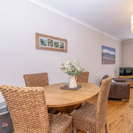 Rent this 2 bed apartment on Nisa in Creel Court, North Berwick