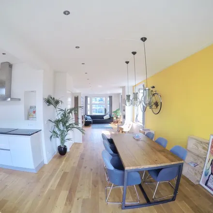 Rent this 1 bed apartment on Hazestraat 1 in 5555 AA Valkenswaard, Netherlands