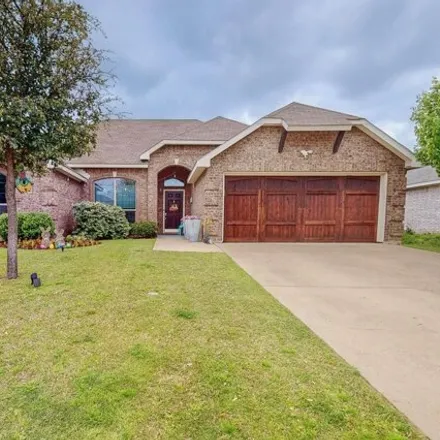Buy this 3 bed house on 3876 Spier Circle in Balch Springs, TX 75180