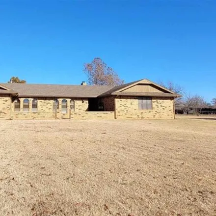 Image 2 - 1990 North 7th Street, Perry, OK 73077, USA - House for sale