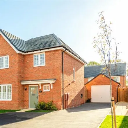 Buy this 4 bed house on unnamed road in Lower Stondon, SG16 6NW