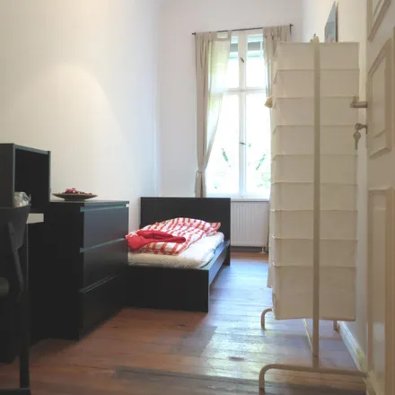 Rent this 7 bed room on Borussiastraße 19 in 12103 Berlin, Germany
