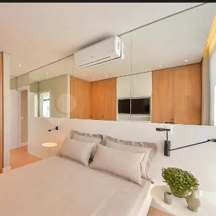 Buy this 2 bed apartment on DeRose Method Champagnat in Rua Alferes Ângelo Sampaio 2384, Bigorrilho