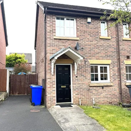 Rent this 2 bed house on Lychgate Close in Stoke, ST4 5BZ