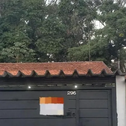 Buy this 2 bed house on Rua Manuel Martins Collaço in Jardim D'Abril, Região Geográfica Intermediária de São Paulo - SP