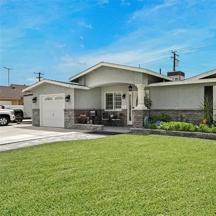 Image 2 - 13322 Mystic Street, South Whittier, CA 90605, USA - House for sale
