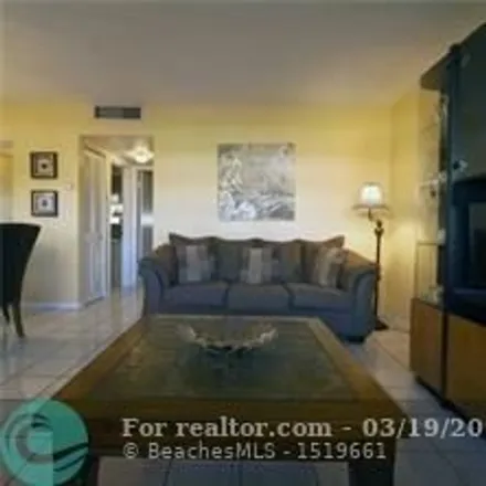 Image 7 - 1461 North 12th Court, Hollywood, FL 33019, USA - Condo for rent