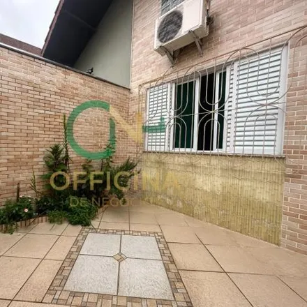 Buy this 2 bed house on Rua Boa Vista in Jardim Casqueiro, Cubatão - SP