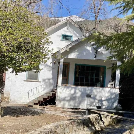 Buy this 3 bed house on 6175 Sacramento Avenue in Dunsmuir, Siskiyou County