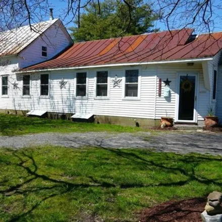 Buy this 4 bed house on 902 County Route 402 in Westerlo, Albany County