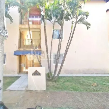 Image 2 - Rua Waldemar Silva, Chácaras Tubalina e Quartel, Uberlândia - MG, 38414-564, Brazil - Apartment for rent