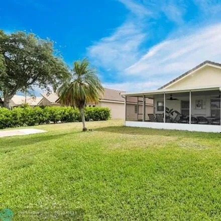 Image 3 - 170 Southwest 204th Avenue, Pembroke Pines, FL 33029, USA - House for sale