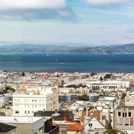 Buy this 3 bed condo on 2127 Broadway in San Francisco, CA 94123
