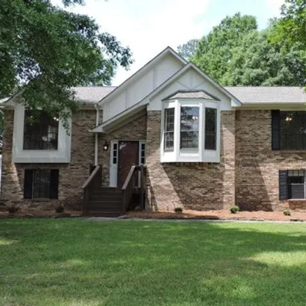 Buy this 4 bed house on 18 North Park Drive in Alabaster, AL 35007