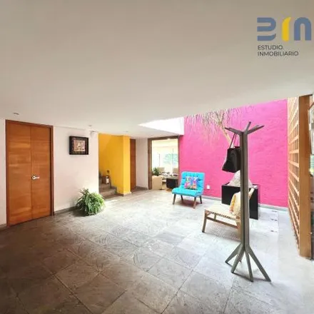 Buy this 4 bed house on Privada Cerrada Fuente de Petróleos in Colonia San Miguel Tecamachalco, 53950 Ciudad Satélite