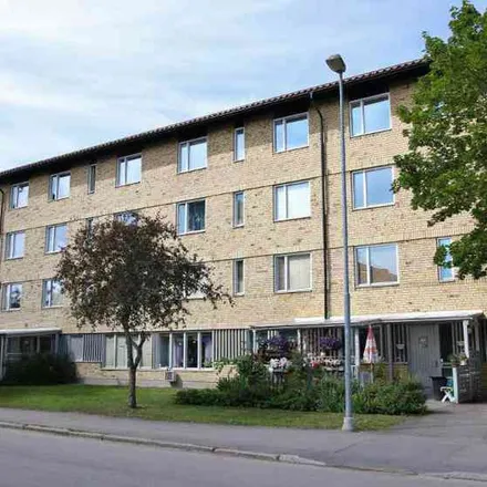 Rent this 3 bed apartment on Pionjärgatan 30 in 587 36 Linköping, Sweden