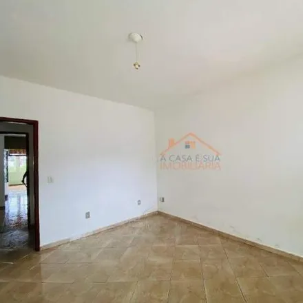 Buy this 5 bed house on Rua Vertentes in Sede, Contagem - MG