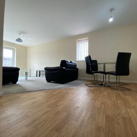 Image 9 - Hollins Court, Kenneth Close, Knowsley, L34 5NG, United Kingdom - Apartment for rent