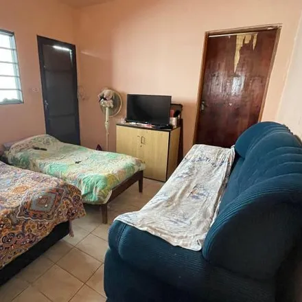 Buy this 1 bed house on Rua Benedita Pires de Oliveira in Centro, Cotia - SP