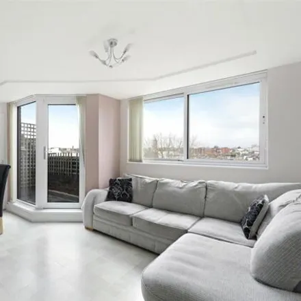 Buy this 1 bed apartment on Anglebury in 80 Talbot Road, London
