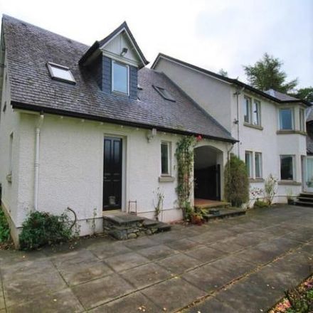 Rent this 2 bed house on Lady Marys Walk in Crieff, PH7 4HP