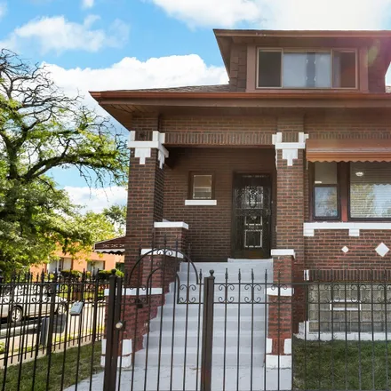 Buy this 6 bed duplex on 1931 South Keeler Avenue in Chicago, IL 60623