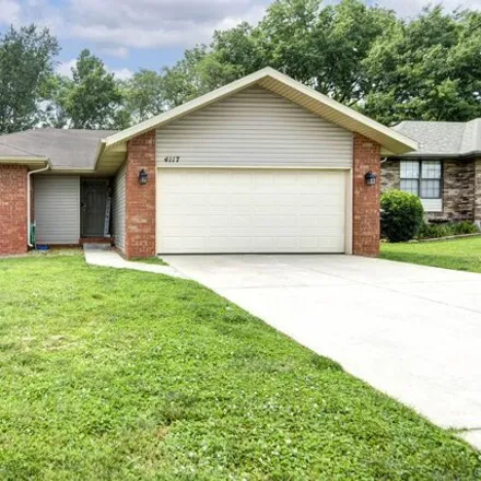 Image 1 - 4117 S Oak Ave, Springfield, Missouri, 65804 - House for sale